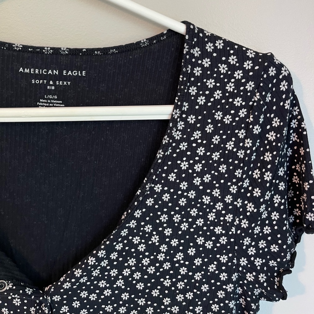American Eagle Soft & Sexy Crop Top